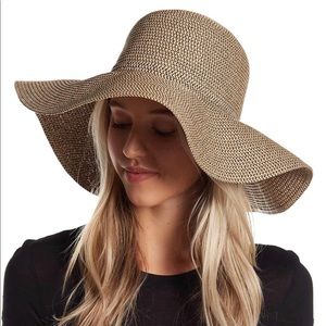 Floppy Woven Hat NWT